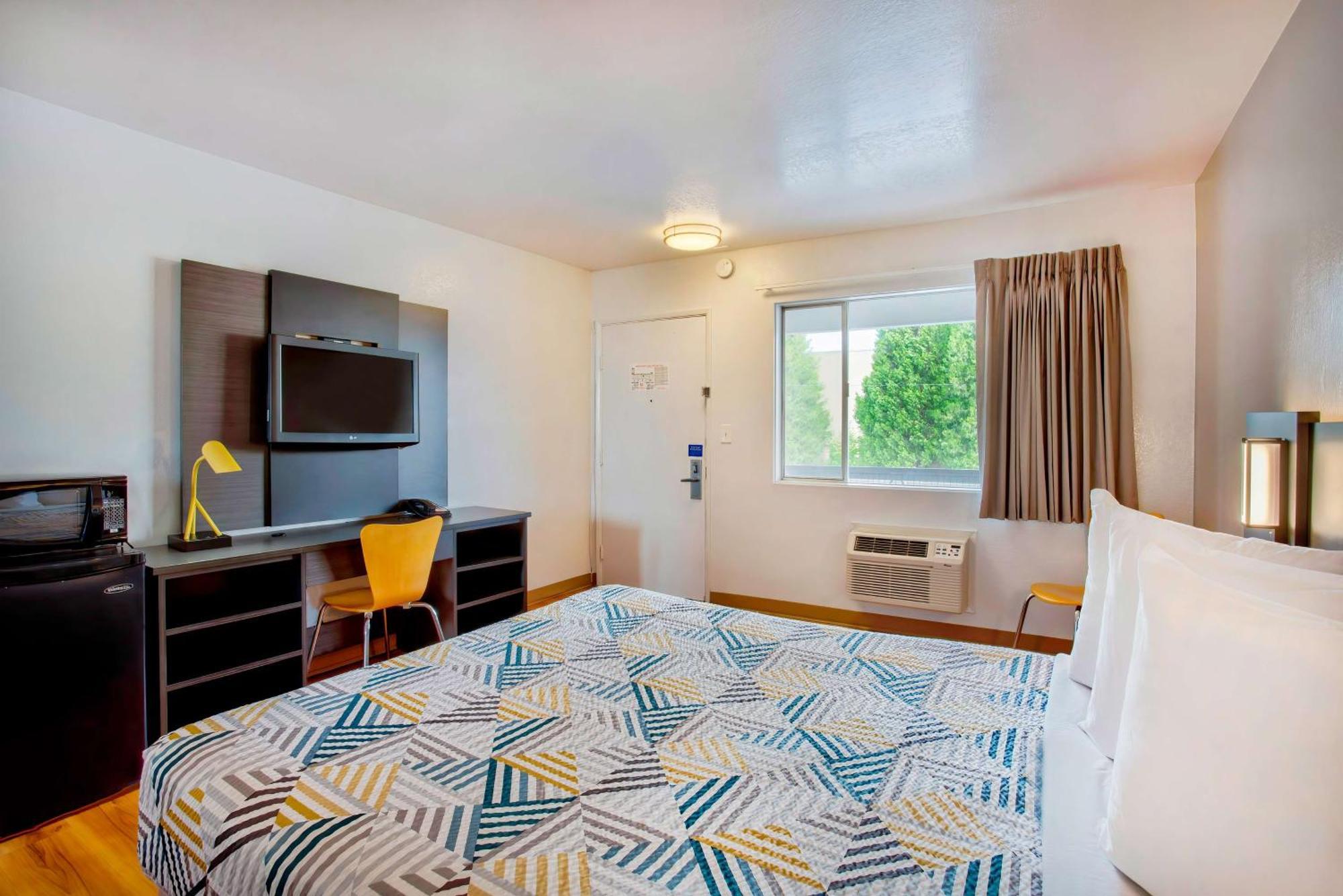 Motel 6-Salem, Or - Expo Center المظهر الخارجي الصورة