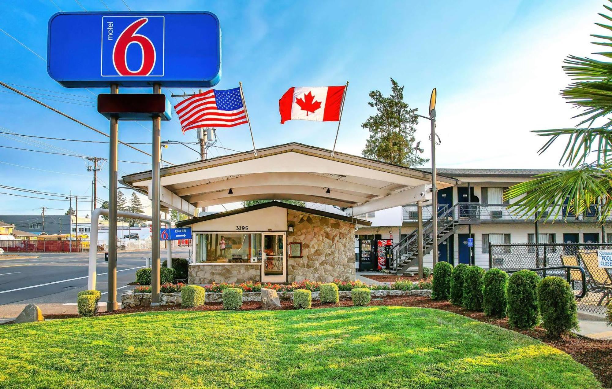 Motel 6-Salem, Or - Expo Center المظهر الخارجي الصورة